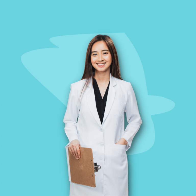 médica olhando para a câmera